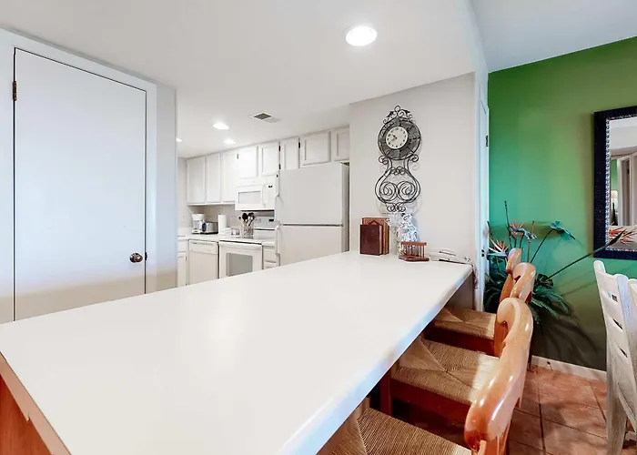 Gulf-front With Shared Outdoor Pool Private Balcony Incredible Views & Wifi * Gulf Shores